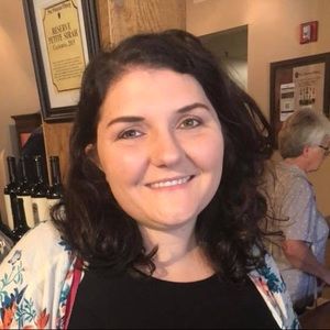 Meet your Posher, Alison